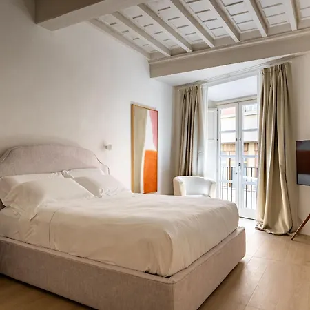 Deservi Charming Brunelleschi Daire *